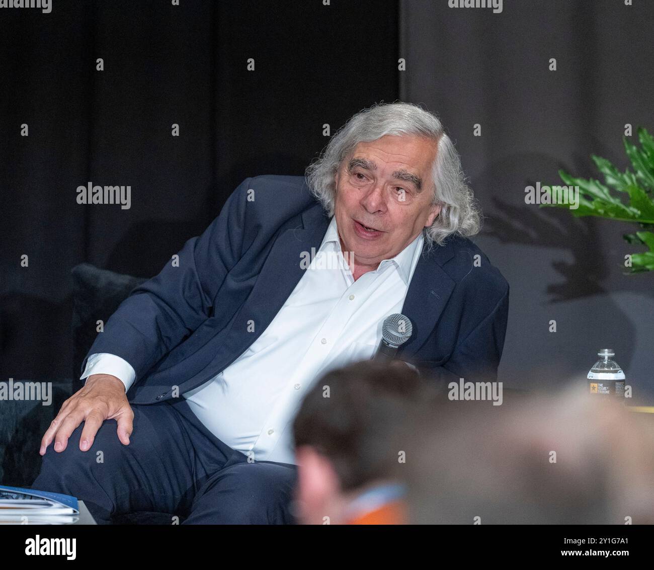 Austin, Tx, Stati Uniti. 6 settembre 2024. Ex Segretario dell'energia degli Stati Uniti e attualmente alla Nuclear Threat Initiative, ERNEST MONIZ parla durante il secondo giorno di panel al 14° festival annuale del Texas Tribune nel centro di Austin. Il Festival riunisce politici e influenti leader di pensiero nel servizio pubblico per discutere gli eventi e le politiche attuali. (Credit Image: © Bob Daemmrich/ZUMA Press Wire) SOLO PER USO EDITORIALE! Non per USO commerciale! Crediti: ZUMA Press, Inc./Alamy Live News Foto Stock