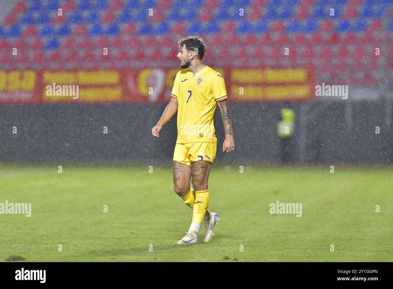 IANIS STOICA DURANTE ROMANIA U2 VS MONTENEGRO U21,PARTITA DI QUALIFICAZIONE PER EURO U21 SLOVACCHIA 2025 , TARGOVISTE , ROMANIA 06.09.2024 Foto Stock