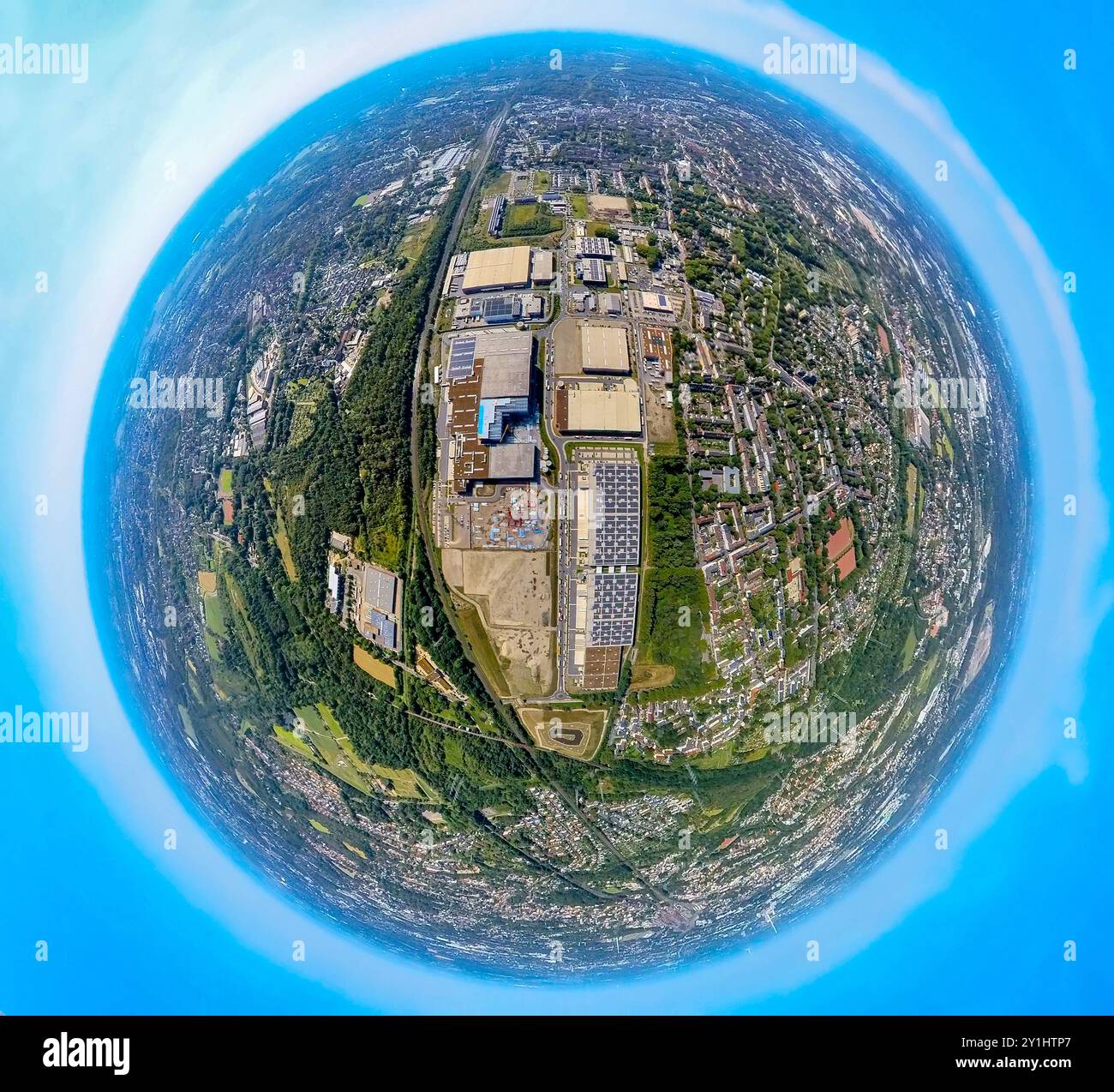 Luftbild, Gewerbegebiet Industriepark Schalker Verein, Europastraße, mit bilstein Group und Dokas Handelsgesellschaft mbH, Erdkugel, Fisheye Aufnahme, Fischaugen Aufnahme, 360 Grad Aufnahme, Tiny World, Little Planet, Fisheye Bild, Bulmke-Hüllen, Gelsenkirchen, Ruhrgebiet, Nordrhein-Westfalen, Deutschland ACHTUNGxMINDESTHONORARx60xEURO *** Vista aerea, parco industriale Schalker Verein, Europastraße, con gruppo bilstein e Dokas Handelsgesellschaft mbH, globo, immagine fisheye, immagine a 360 gradi, Tiny World, piccolo pianeta, immagine fisheye, Bulmke Hüllen, Gelsenkirchen, zona della Ruhr, Renania settentrionale-Westfal Foto Stock