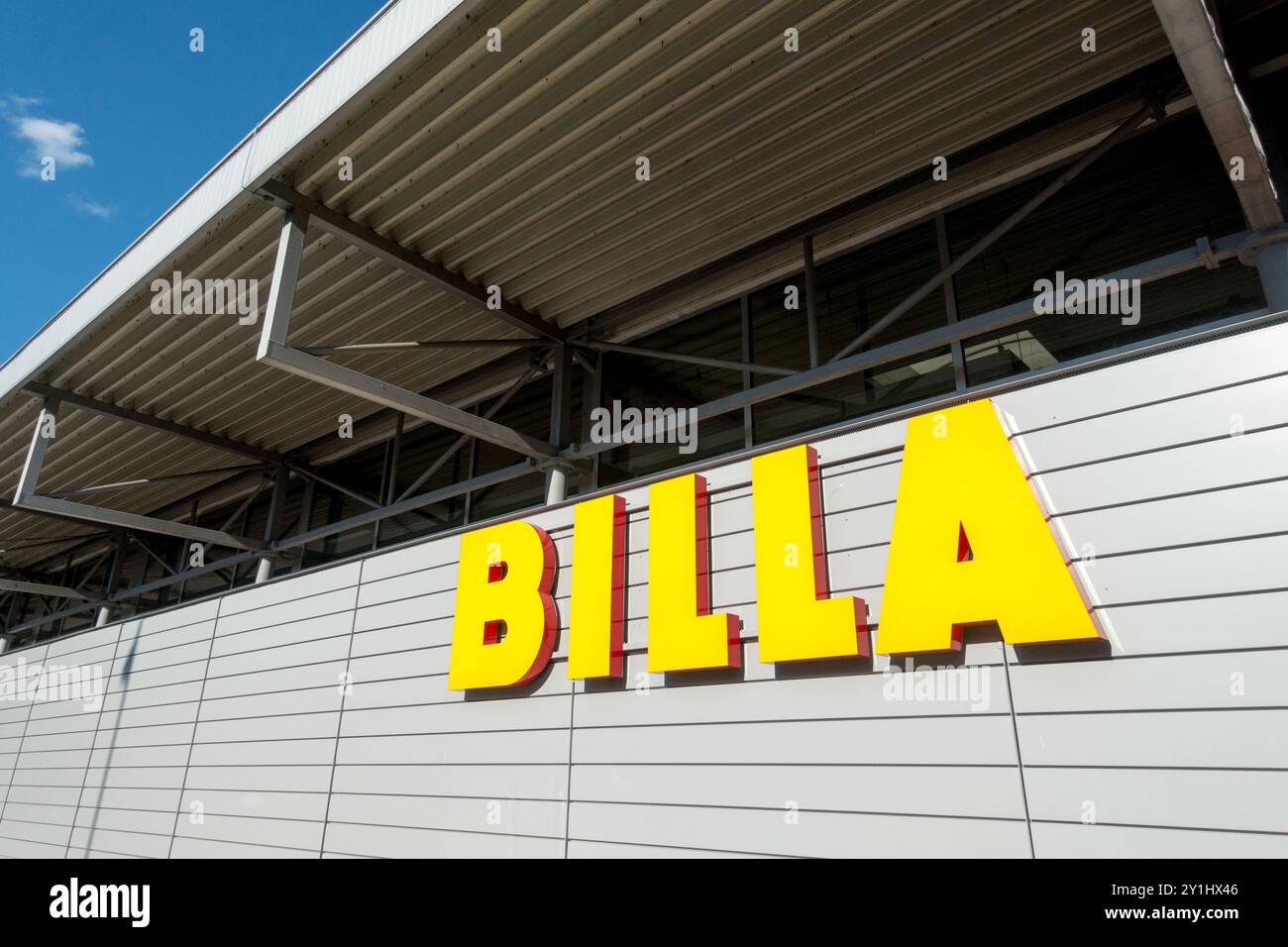 Supermercato BILLA, logo su costruzione Repubblica Ceca Europa europea Foto Stock