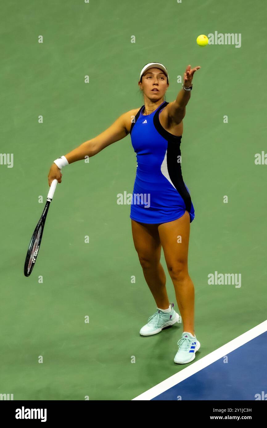 Jessica Pegula (USA) partecipa alle semifinali femminili degli US Open Tennis 2024. Foto Stock
