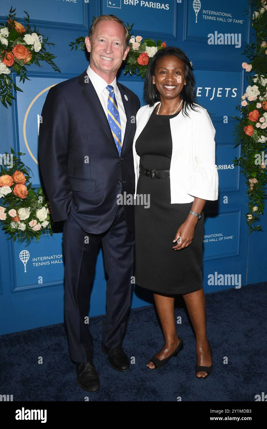 New York, Stati Uniti. 7 settembre 2024. (L-R) Dan Faber, CEO International Tennis Hall of Fame e Portia Archer, CEO Women's Tennis Association, partecipano all'annuale Legends Ball presentato da BNP Paribas e NETJETS, a beneficio dell'International Tennis Hall of Fame a Cipriani 42nd Street, New York, NY, 7 settembre 2024. (Foto di Anthony Behar/Sipa USA) credito: SIPA USA/Alamy Live News Foto Stock