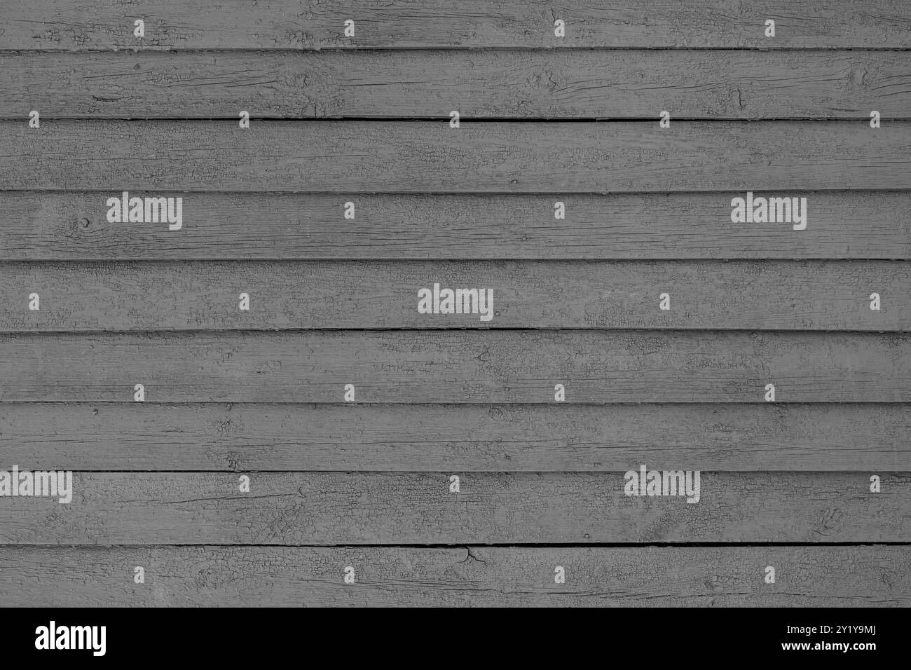 Sfondo con struttura in legno spaccato e spaccato. Parete in legno con superficie grigia, pannelli in legno verniciato, carta da parati, sfondo, elemento di design. Foto Stock