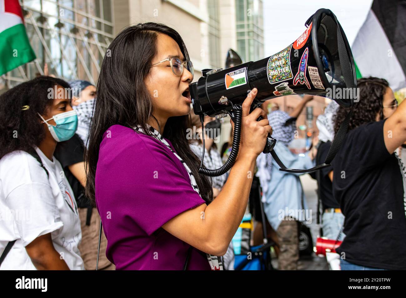 Washington, District of Columbia, USA. 7 settembre 2024. Gli attivisti di No Pride in Genocide protestano contro la cena nazionale della campagna per i diritti umani (HRC) al Washington Convention Center. (Credit Image: © Diane Krauthamer/ZUMA Press Wire) SOLO PER USO EDITORIALE! Non per USO commerciale! Foto Stock