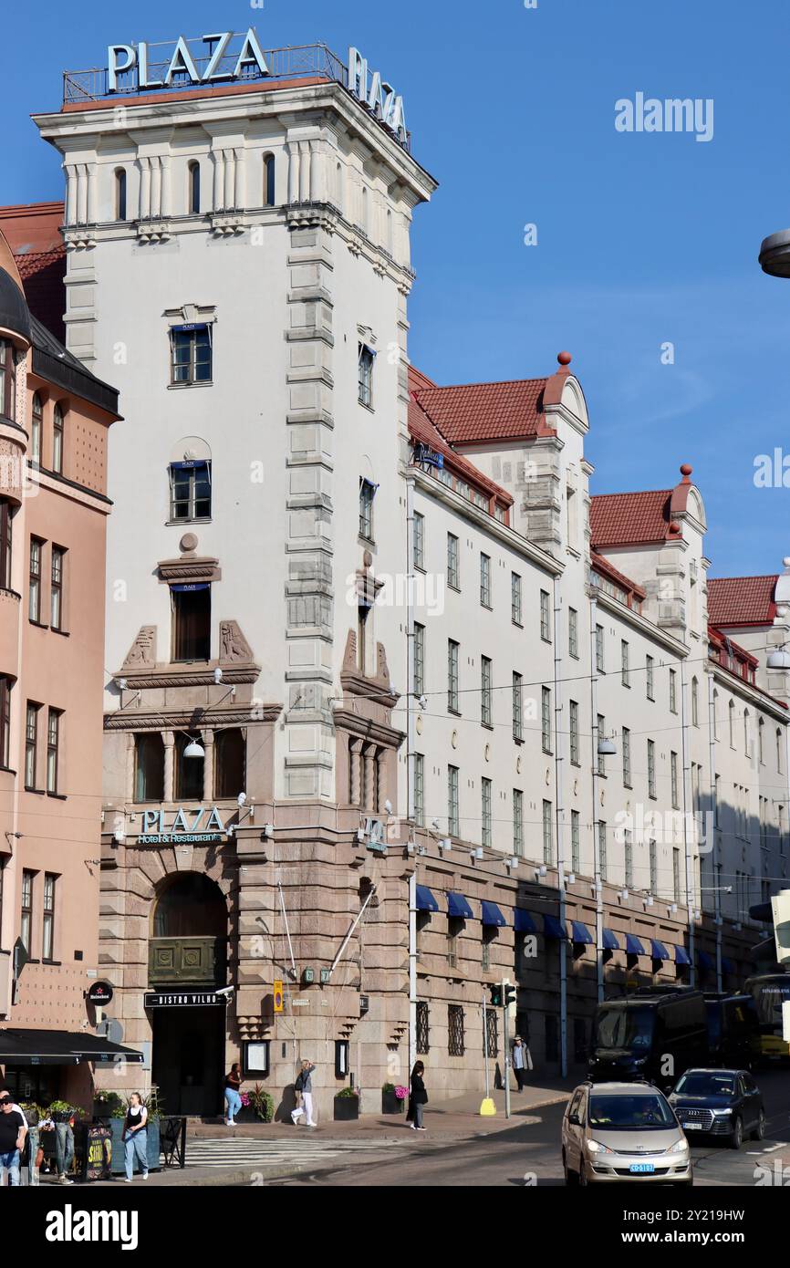 Plaza Hotel and Restaurant presso la piazza ferroviaria nel centro di Helsinki, Finlandia agosto 2024 Foto Stock