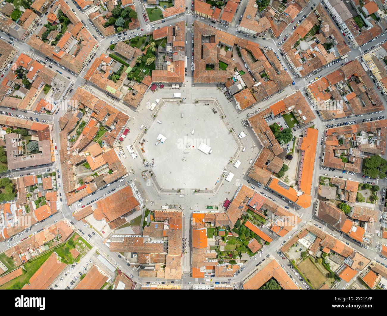 La fortezza cittadina progettata di Palmanova veduta aerea della piazza esagonale della città Foto Stock
