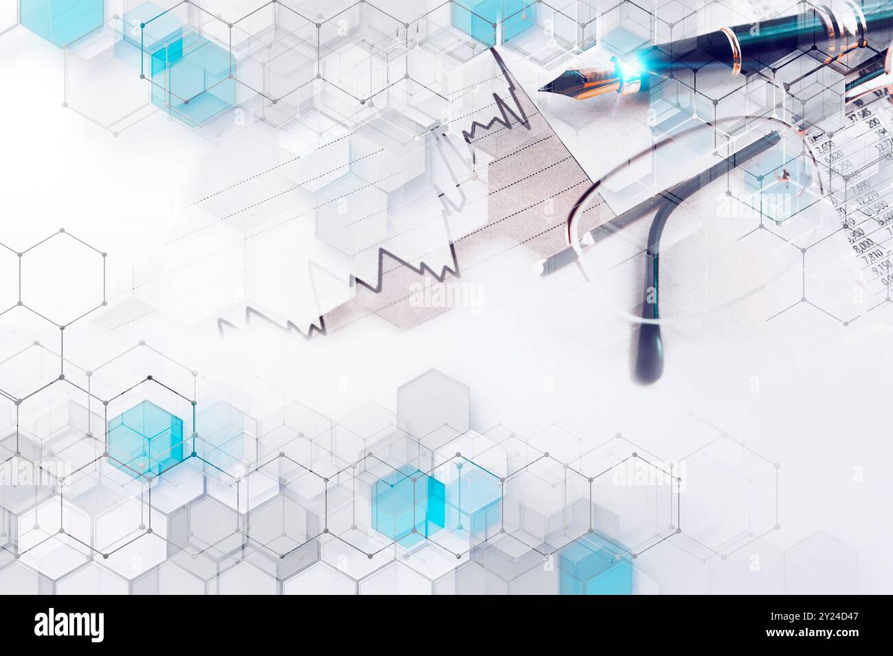 Forme geometriche di colore bianco e blu.circuito futuristico elevato background aziendale di computer.tecnologia astratta e contesto finanziario. Foto Stock