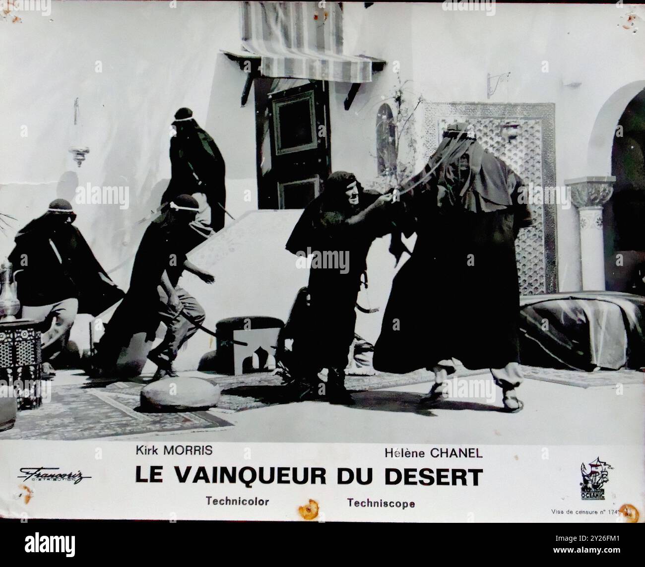 Desert Raiders (1964) 005 - lobby Card francese d'epoca Foto Stock