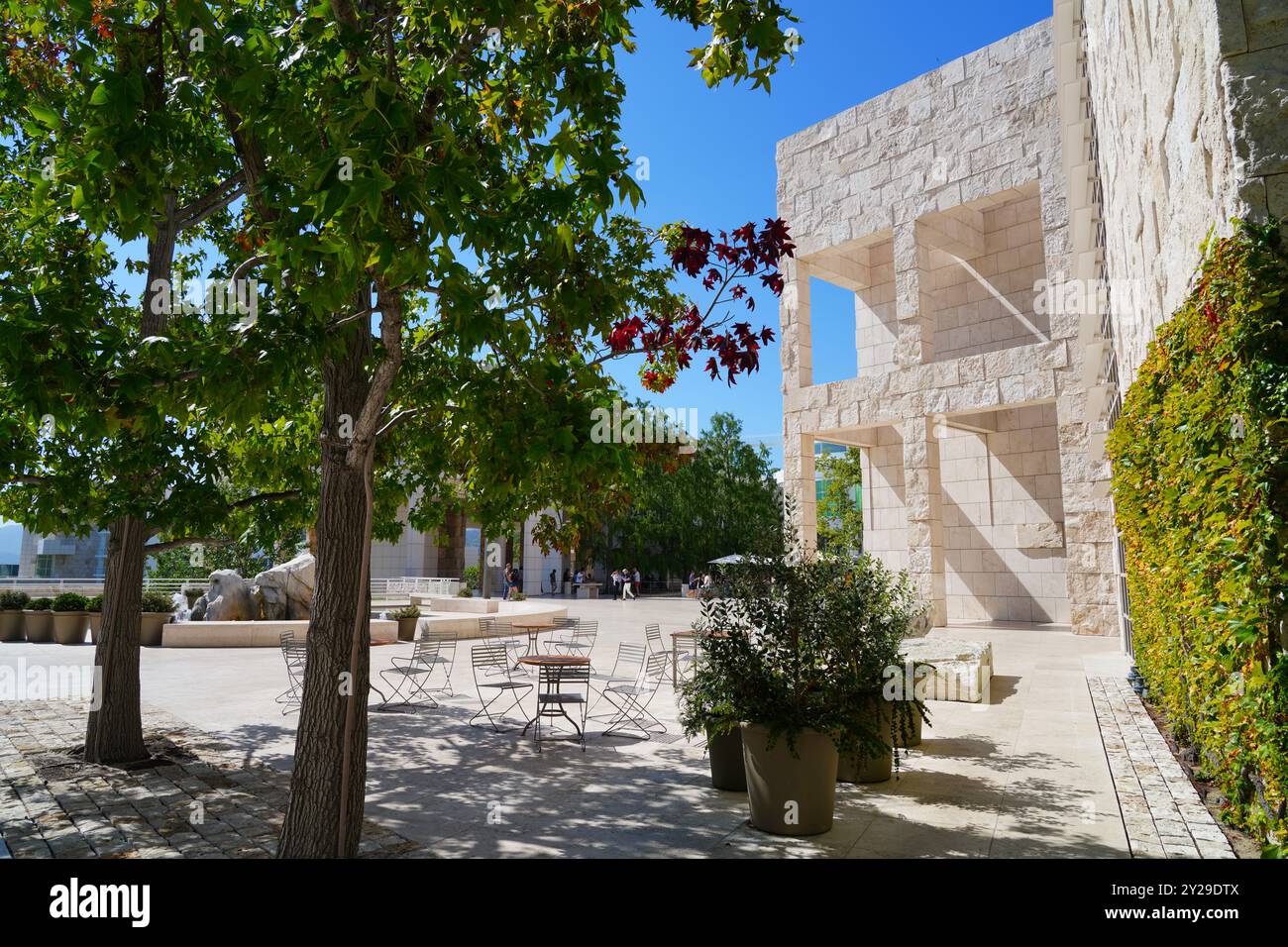 LOS ANGELES, CA -31 AUG 2023 - View of the Getty Center, sede del J. Paul Getty Museum, situato nel quartiere Brentwood di Los Angeles, Cali Foto Stock