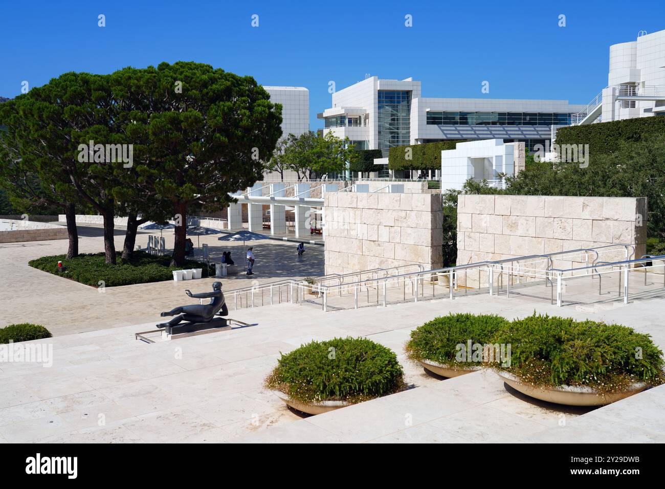 LOS ANGELES, CA -31 AUG 2023 - View of the Getty Center, sede del J. Paul Getty Museum, situato nel quartiere Brentwood di Los Angeles, Cali Foto Stock