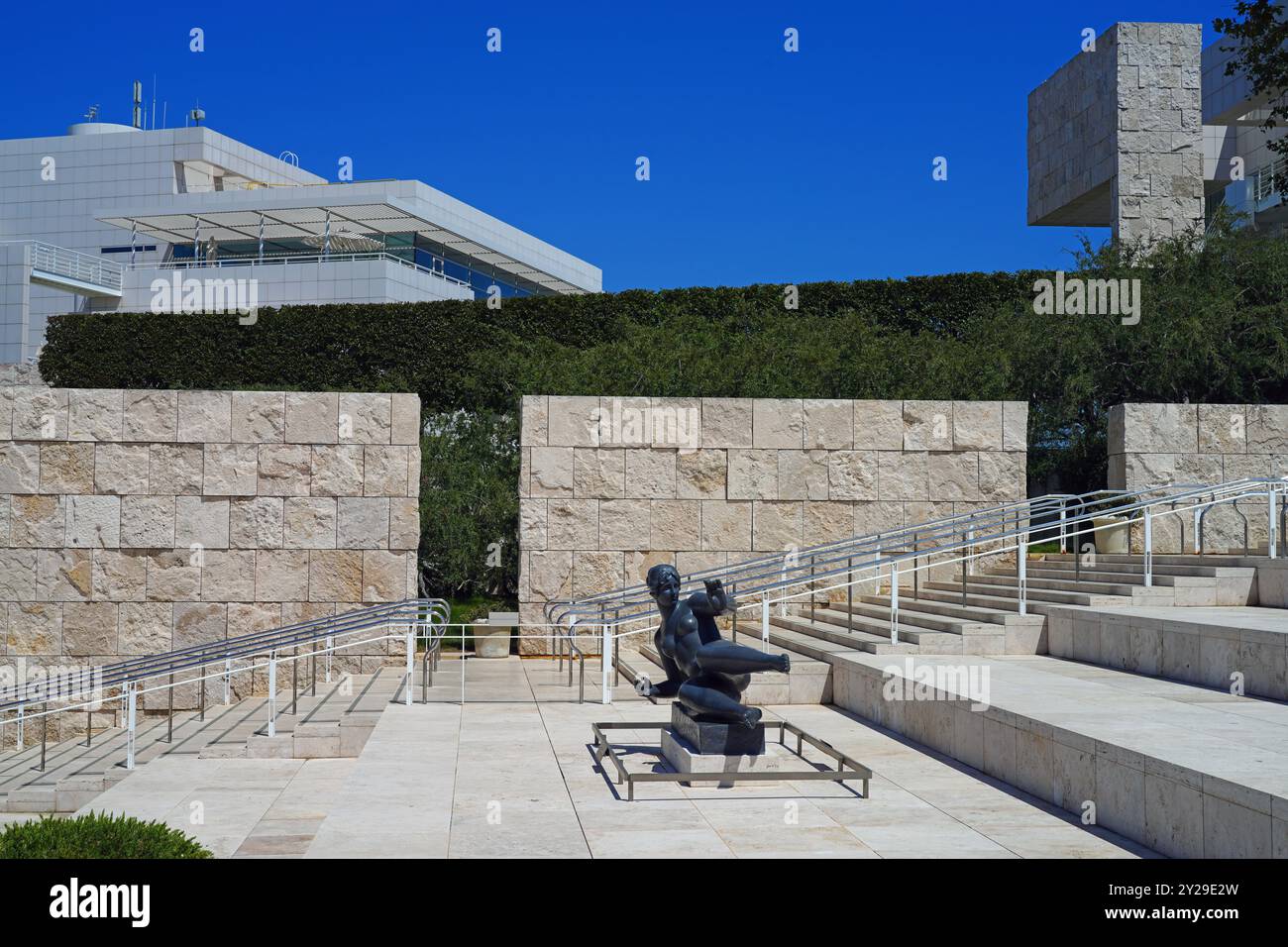 LOS ANGELES, CA -31 AUG 2023 - View of the Getty Center, sede del J. Paul Getty Museum, situato nel quartiere Brentwood di Los Angeles, Cali Foto Stock