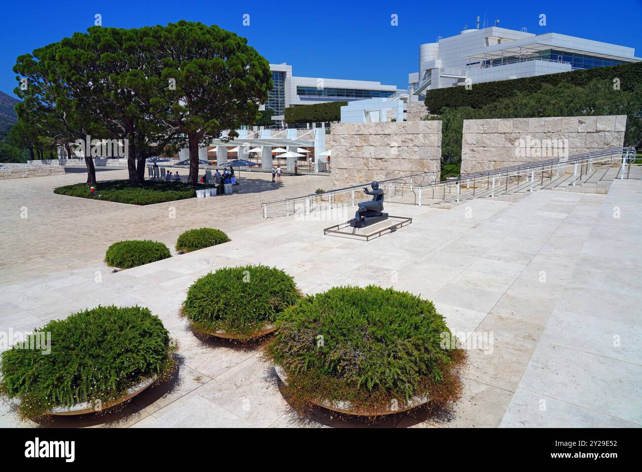 LOS ANGELES, CA -31 AUG 2023 - View of the Getty Center, sede del J. Paul Getty Museum, situato nel quartiere Brentwood di Los Angeles, Cali Foto Stock