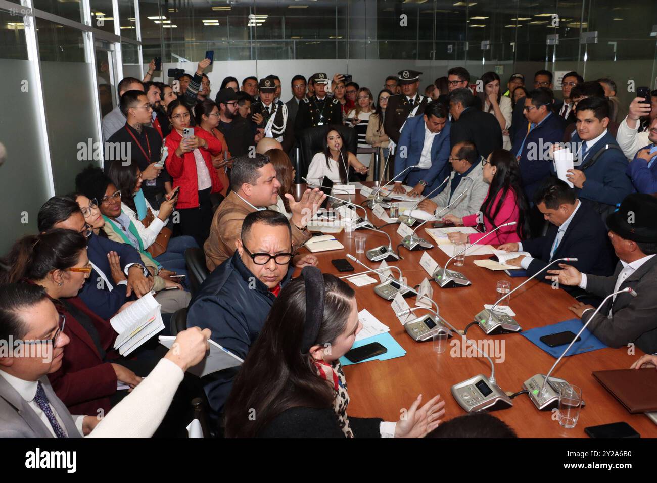INCIDENTI SESSIONE di FISCALIZATION SESSIONE FISCALE Quito, lunedì 9 settembre 2024 incidenti nella sessione della Commissione di sorveglianza, per discutere l'impeachment del procuratore generale Diana Salazar, con incidenti, nel Palazzo legislativo foto API Rolando Enriquez Quito Pichincha Ecuador POL INCIDENTI FISCALIZATION SESSIONE FISCALIA 7ea731967109d4c6a59f7f97f97f97f97f97f97f97f972xDITI Copyright Foto Stock