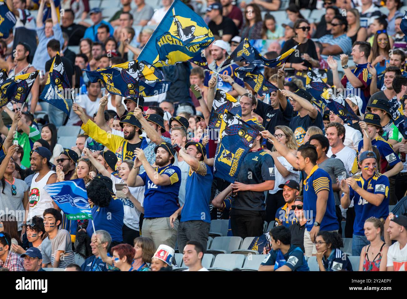 Tifosi al Super Rugby match 2016 tra Blues e Highlanders a Eden Park, Auckland, nuova Zelanda, venerdì 26 febbraio 2016. Foto Stock