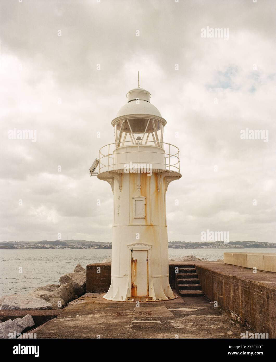 Brixham Breakwater Lighthouse, Brixham, Devon, Inghilterra, Regno Unito. Foto Stock