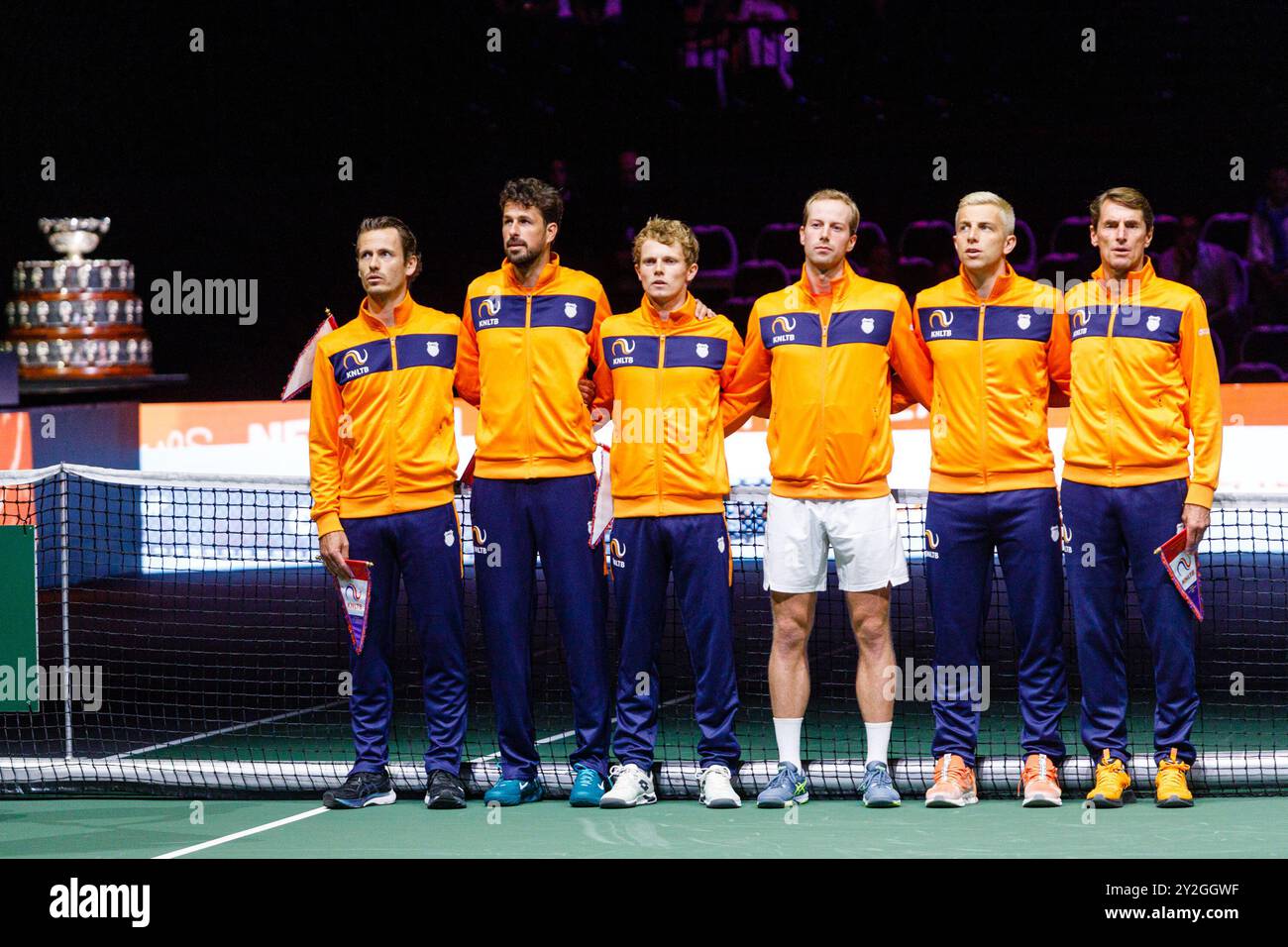 Bologna, Italia. 10 settembre 2024. La nazionale olandese di tennis ha posato prima della partita a gironi delle finali di Coppa Davis 2024 tra Paesi Bassi e Belgio all'Unipol Arena il 10 settembre 2024 a Bologna. Crediti: Massimiliano Donati/Alamy Live News Foto Stock
