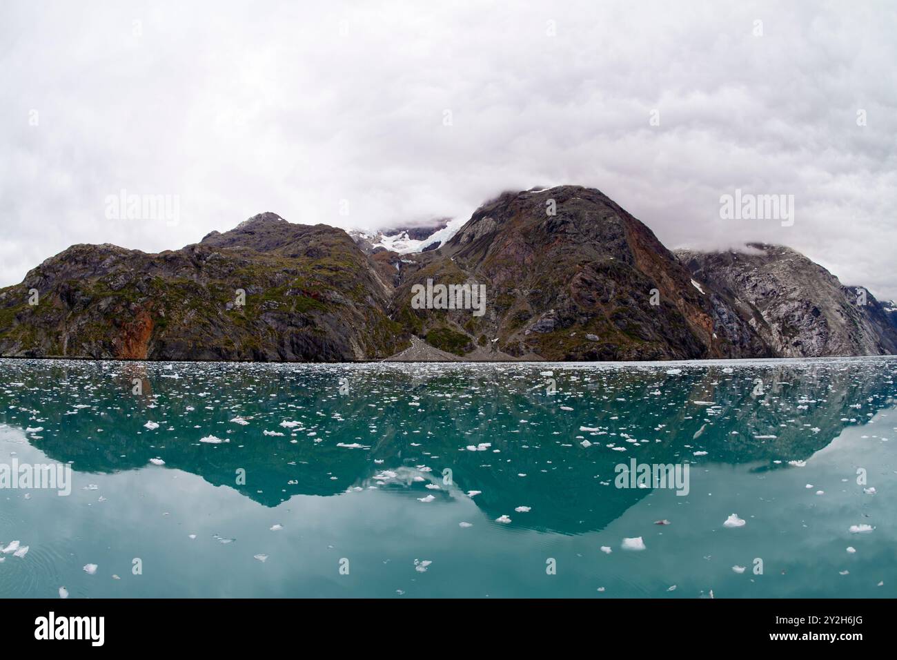 Vista sul parco e riserva nazionale di Glacier Bay, Alaska sud-orientale, Stati Uniti. Foto Stock