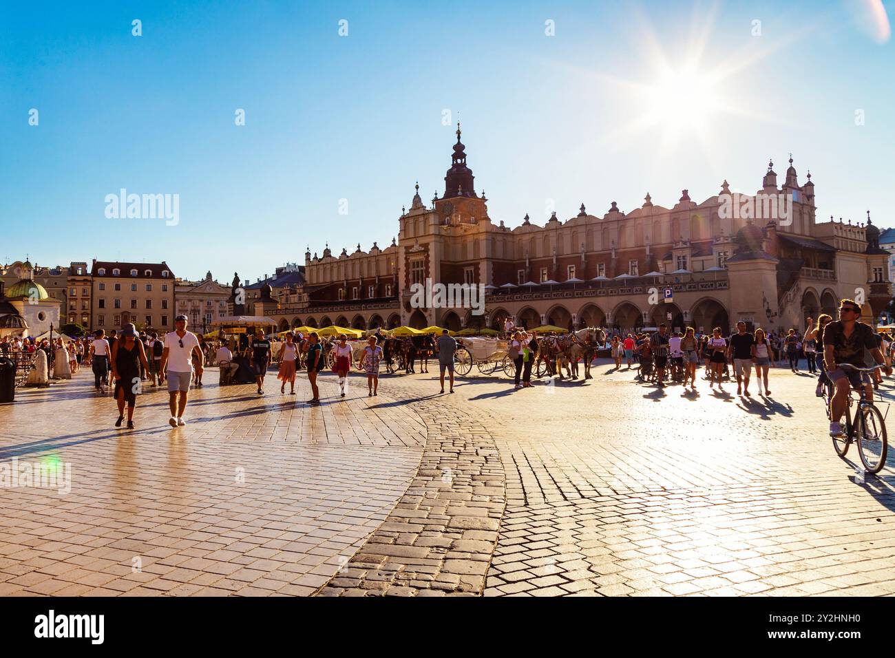 Cracovia Cloth Hall sulla piazza del mercato nella città vecchia, Cracovia, Polonia Foto Stock