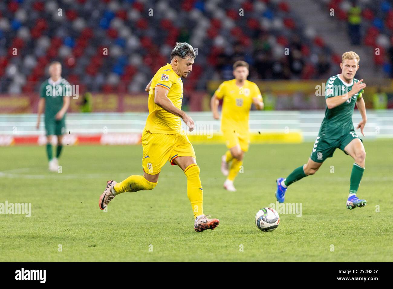 Andrei Ratiu della Romania durante la fase a gironi della UEFA Nations League, League C, gruppo C2, partita di calcio tra Romania e Lituania il 9 settembre 2024 allo Stadionul Steaua di Bucarest, Romania Foto Stock