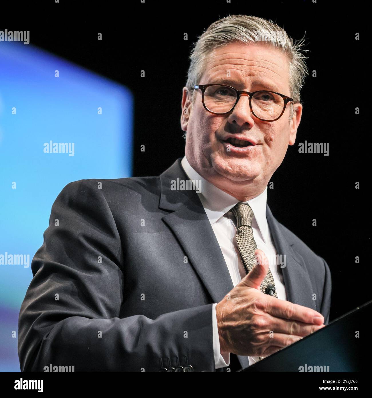 Brighton, Regno Unito. 10 settembre 2024. Sir Keir Starmer, primo ministro del Regno Unito, parla alla conferenza annuale del Trades Union Congress (TUC) presso il Brighton Centre di Brighton. Crediti: Imageplotter/Alamy Live News Foto Stock