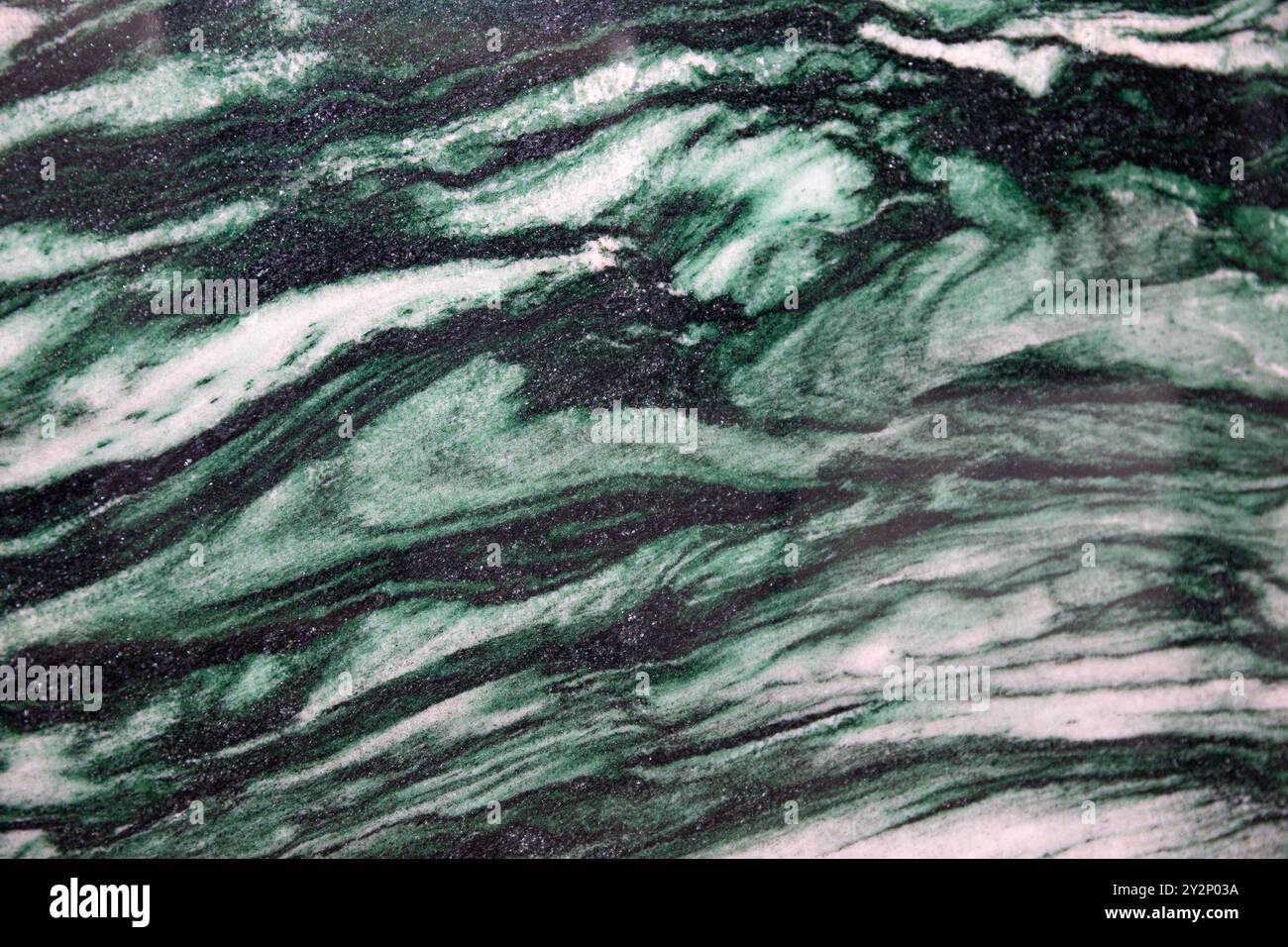 La bellezza naturale del marmo Verde Lapponia: Marmo verde con venature bianche Foto Stock