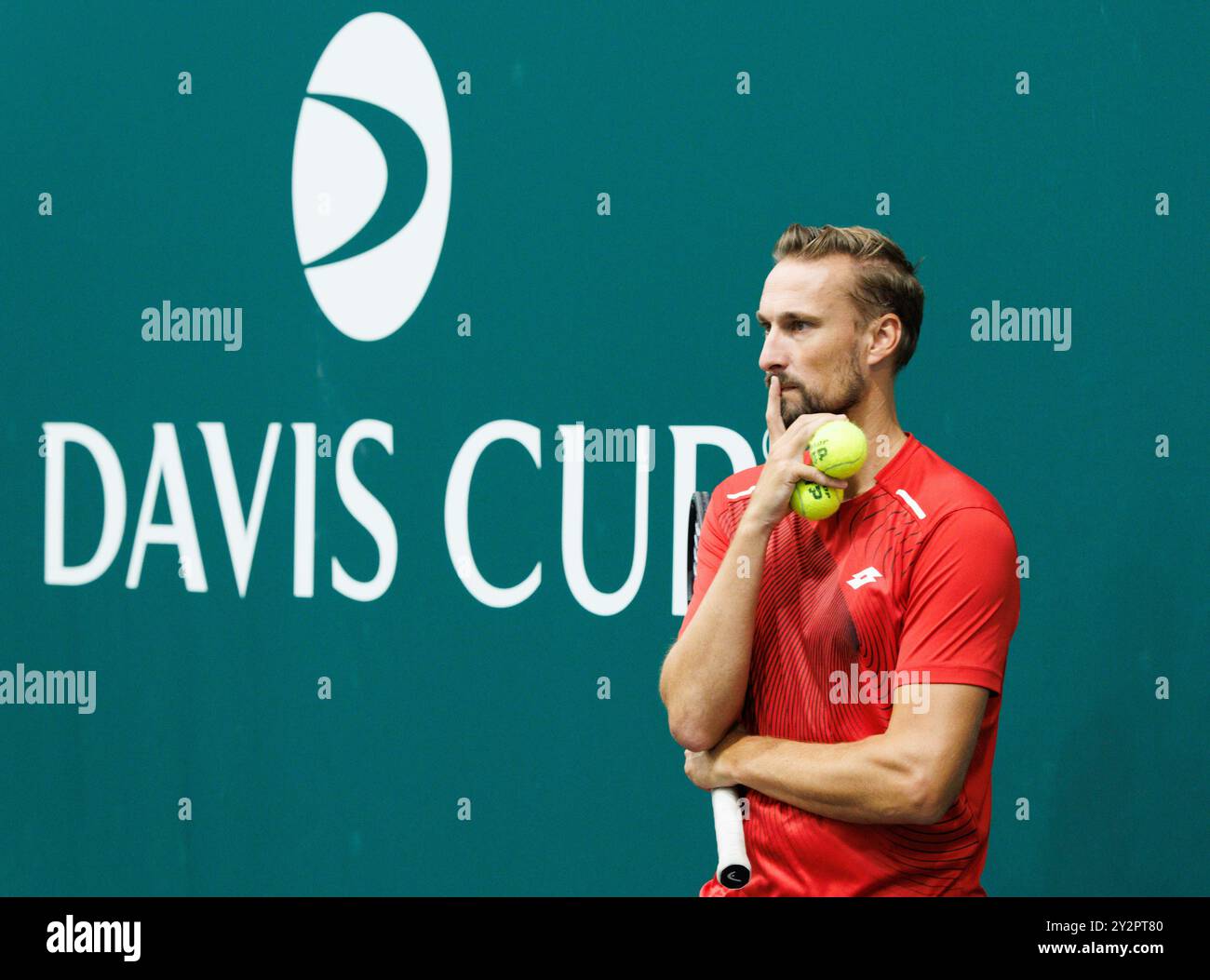 Bologna, Italia. 11 settembre 2024. Assistente allenatore belga Ruben Bemelmans nella foto durante una sessione di allenamento, in vista della seconda partita del gruppo A della fase A gironi delle finali di Coppa Davis, mercoledì 11 settembre 2024, all'Unipol Arena, a Bologna. BELGA PHOTO BENOIT DOPPAGNE credito: Belga News Agency/Alamy Live News Foto Stock