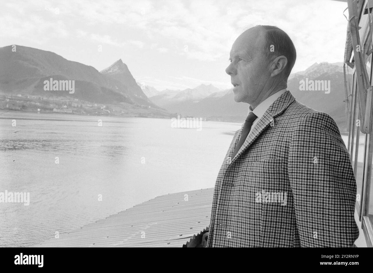 Effettivo 52-3-1971: Clima duro per mobili. L'industria norvegese dei mobili è entrata in un clima più duro. Le importazioni di mobili aumentano di anno in anno. La concorrenza per i clienti si è intensificata. Ci sono persino fabbriche che trovano più redditizio importare le merci dall'estero che produrle loro stesse. Martin Ekornes foto: Sverre A. Børretzen/Aktuell/NTB ***FOTO NON ELABORATA*** il testo dell'immagine è tradotto automaticamente Foto Stock
