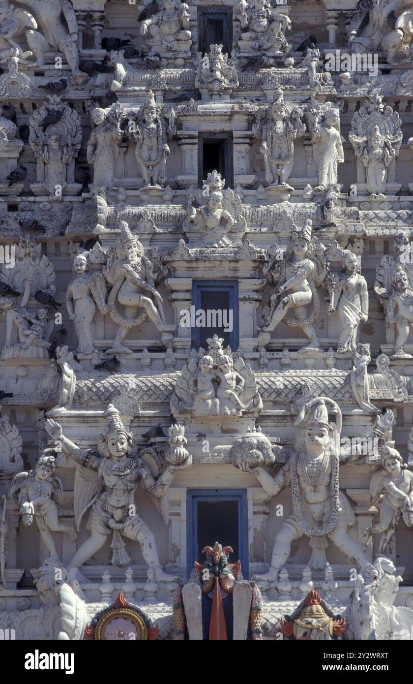 Il vecchio tempio Rangji nella città di Pushkar nella provincia del Rajasthan in India. India, Pushkar, gennaio 1998 Foto Stock