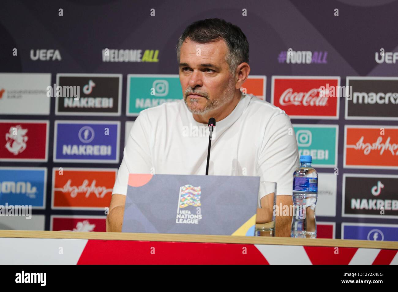 L'allenatore della Georgia Willy Sagnol durante la conferenza stampa dopo la partita di UEFA Nations League tra Georgia e Repubblica Ceca allo stadio Mikheil Meskhi il 7 settembre 2024 a Tbilisi, Georgia. Tbilisi Mikheil Meskhi Stadium, Ilia Chavchavadze Avenue, Zemo Vake, Vake, Vake District, Tbilisi, 1062, Georgia Georgia Copyright: xArturxStabulnieksx A86I3563 Foto Stock