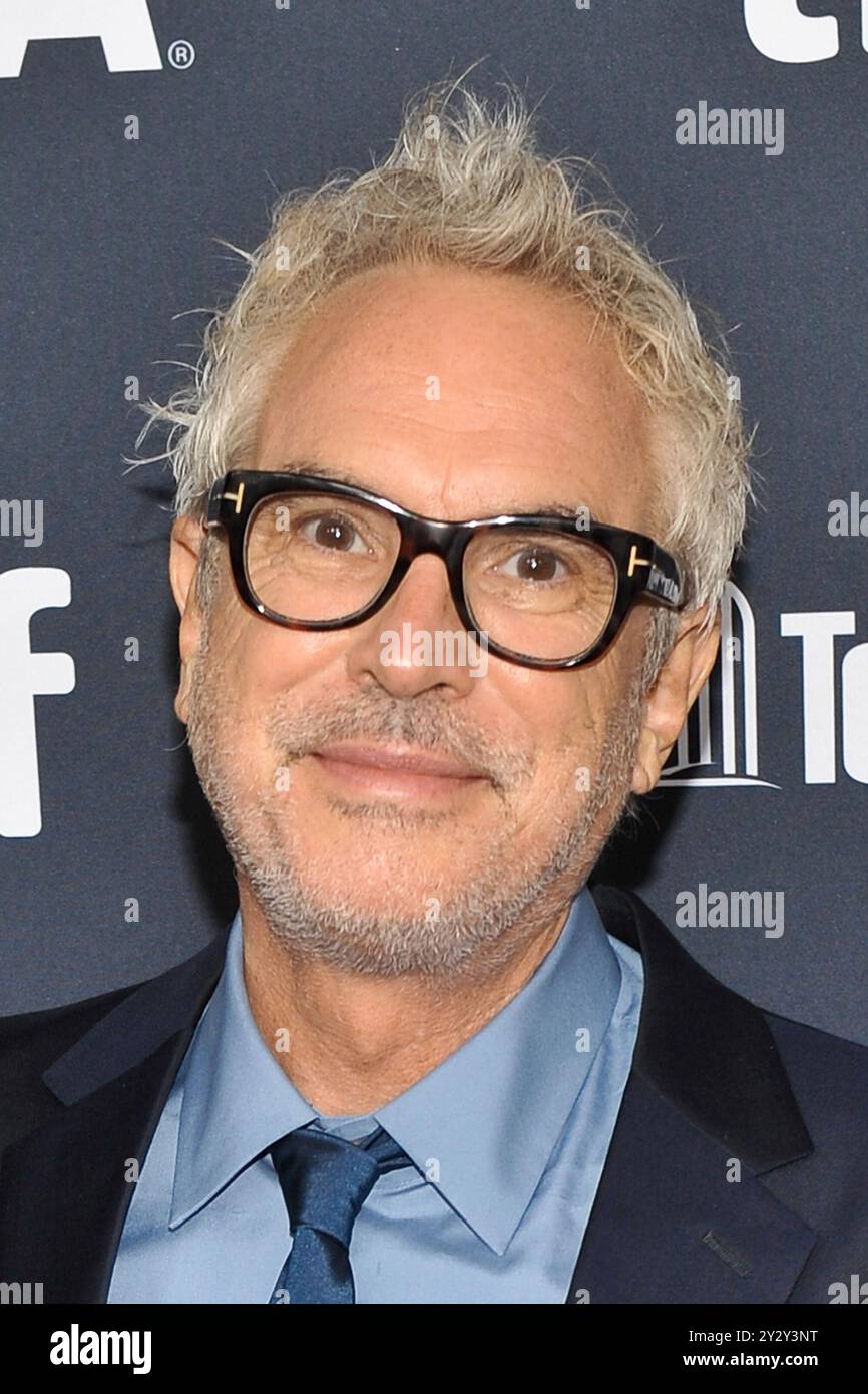9 settembre 2024 - Toronto, Ontario Canada - Alfonso CuarÃ³n. Â€œDISCLAIMERâ€ Premiere durante il Toronto International Film Festival 2024 al Royal Alexandra Theatre. (Immagine di credito: © Brent Perniac/AdMedia tramite ZUMA Press Wire) SOLO PER USO EDITORIALE! Non per USO commerciale! Foto Stock