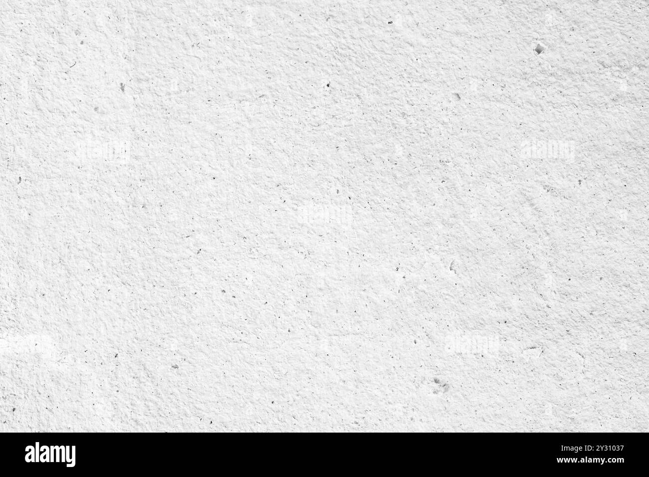 Pennello grigio, sfondo con texture calcarea in carta da parati bianca in marmo chiaro. Sul retro, ampi tavoli in pietra di calcestruzzo, vista in granito con intonaco Foto Stock