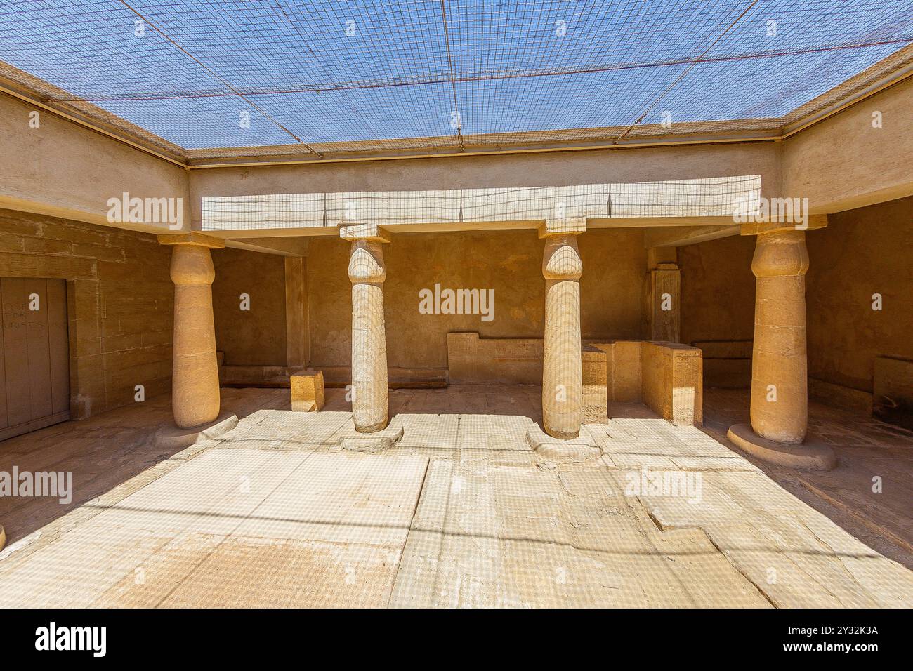 Egitto, Saqqara, tomba di Horemheb, parete nord del cortile interno, riti funerari. Foto Stock