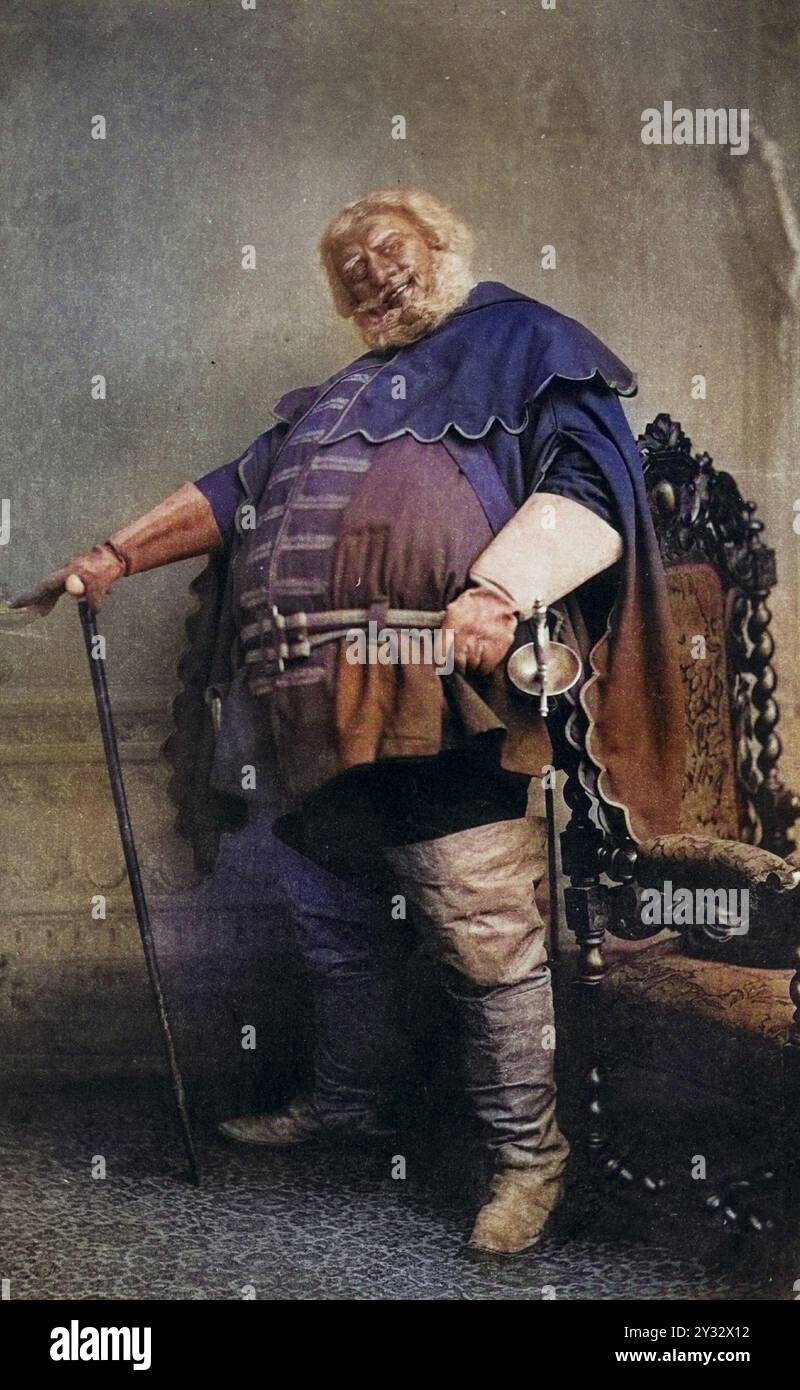 Herbert Beerbohm Tree (1853-1917) englischer Schauspieler und Regisseur. Gründer der Royal Academy of Dramatic Art (RADA). Hier 1896 als Falstaff in Heinrich vi., Teil i von William Shakespeare. Heliogravüre., Historisch, digital restaurierte Reproduktion von einer Vorlage aus dem 19. Jahrhundert, data record non dichiarata Foto Stock