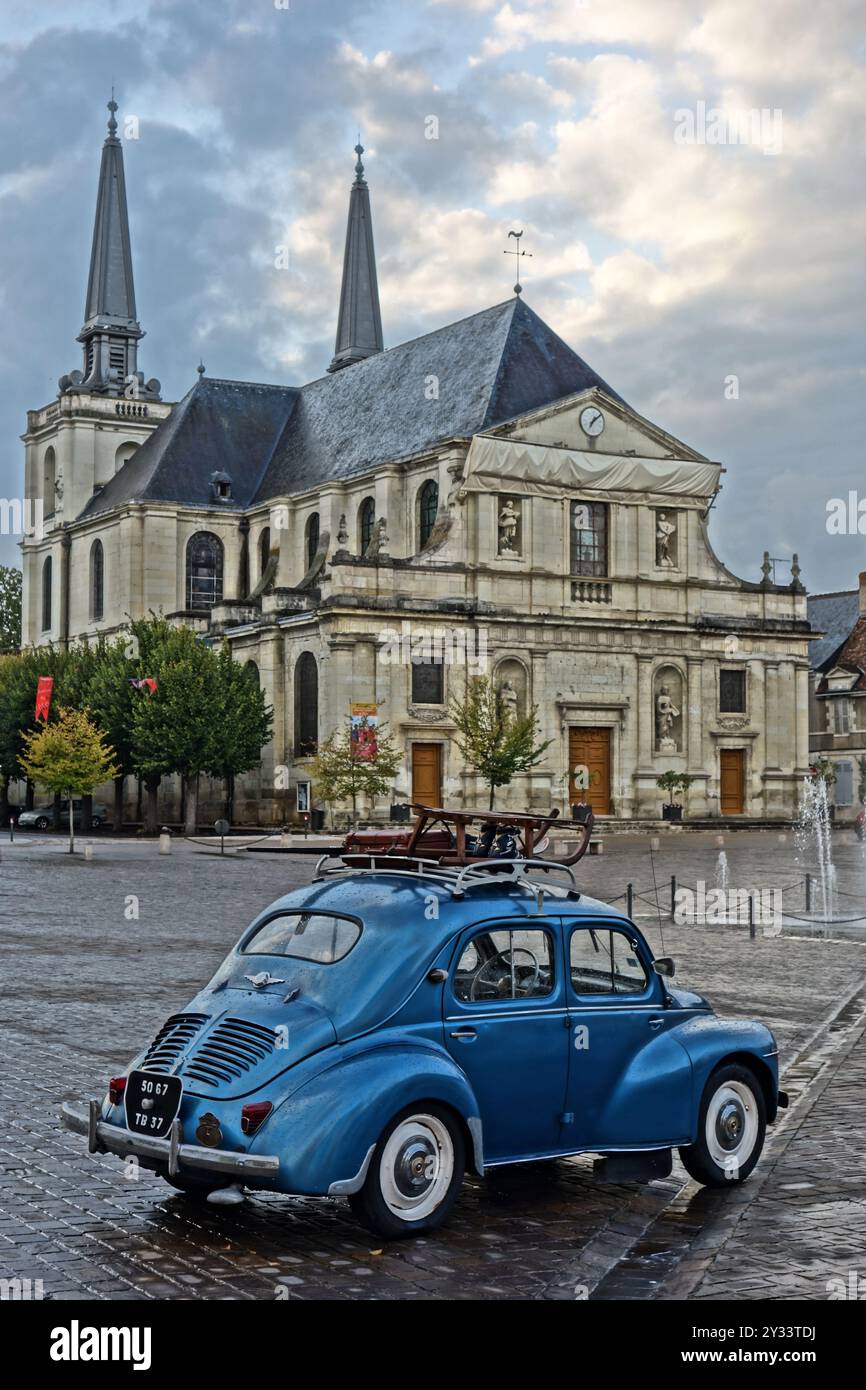 Auto Renault 4CV d'epoca, Richelieu, Francia Foto Stock