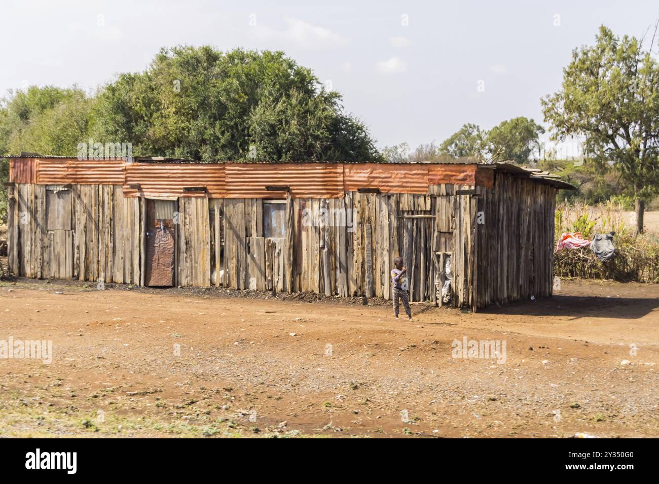 Nairobi, Kenya, Afrique-03/01/2018.fienile in legno e lamiera lungo Nairobi Road fino al Parco Ambosseli nel Kenya nord-occidentale, Africa Foto Stock