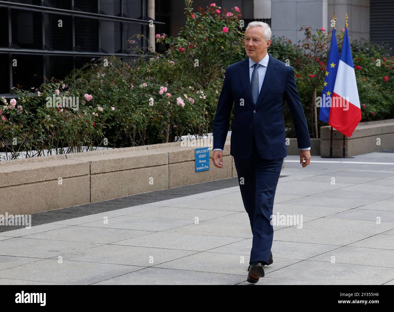 Bruno le Maire durante una cerimonia d'addio al Ministero francese dell'economia e delle finanze (Bercy), a Parigi, in Francia, il 12 settembre 2024. La Francia avrà un nuovo governo "la prossima settimana”, recentemente insediato il primo ministro conservatore Michel Barnier ha detto il 12 settembre, mentre ha sondato i candidati per la gestione dei ministeri di fronte a un parlamento impiccato imprevedibile. Foto di Jean-Bernard Vernier/JBV News/ABACAPRESS. COM credito: Abaca Press/Alamy Live News Foto Stock