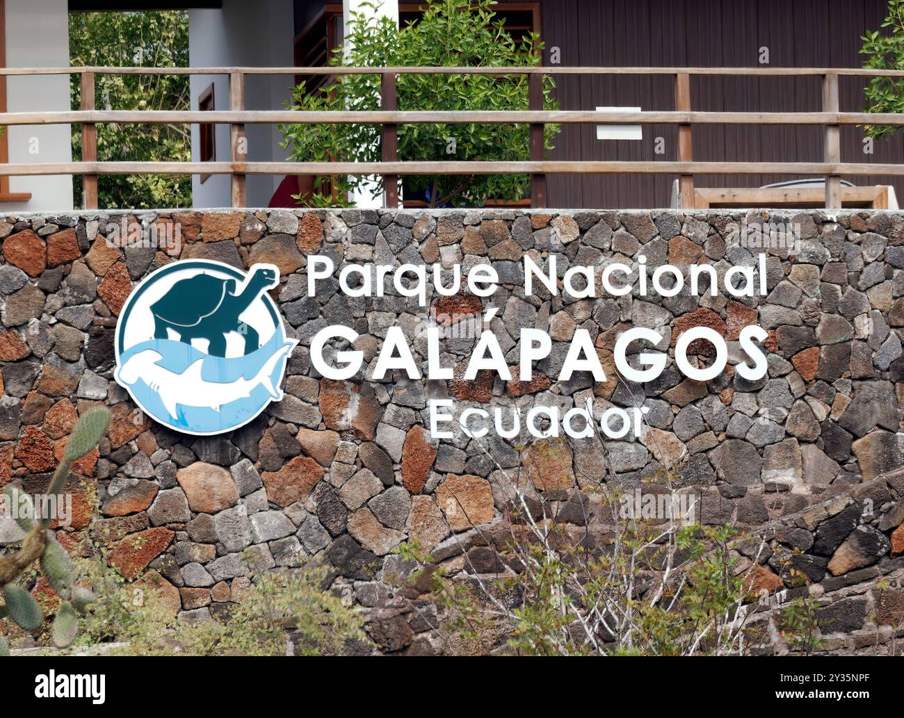 Cartello Parco Nazionale di Galápagos, Isola di Santa Cruz, Galápagos, Ecuador, Sud America Foto Stock