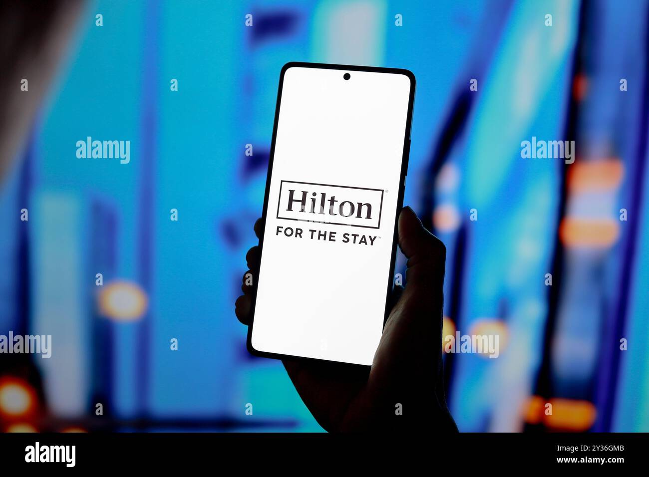 Paraguay. 12 settembre 2024. In questa immagine, il logo Hilton Worldwide Holdings Inc. Viene visualizzato sullo schermo di uno smartphone. (Foto di Jaque Silva/SOPA Images/Sipa USA) *** esclusivamente per notizie editoriali *** credito: SIPA USA/Alamy Live News Foto Stock