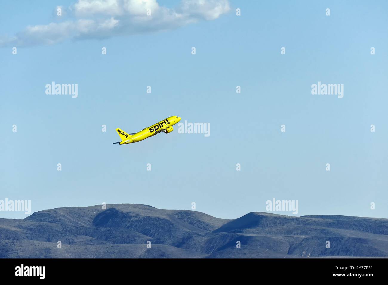 L'aereo Spirit Airlines decolla dall'aeroporto Harry Reid di Las Vegas. Foto Stock