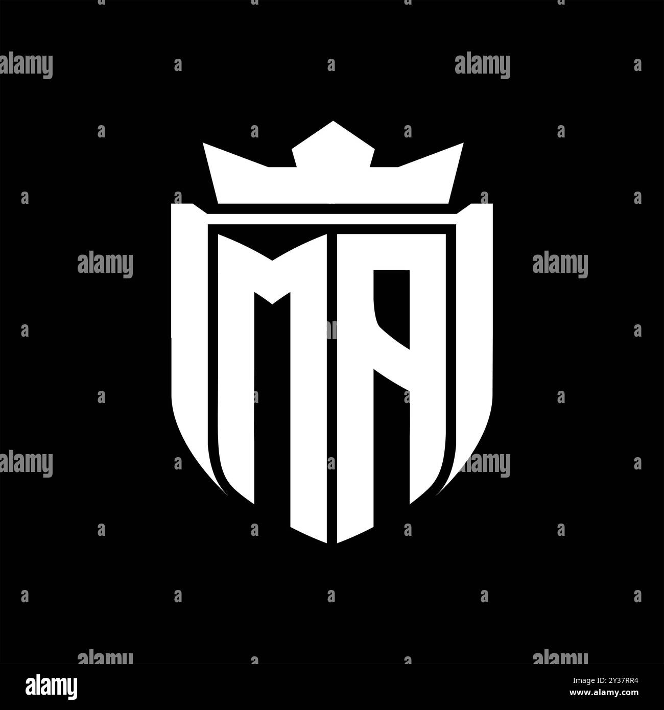 Logo MA Letter con forma a scudo all'interno dello scudo logo corona su sfondo nero modello Foto Stock
