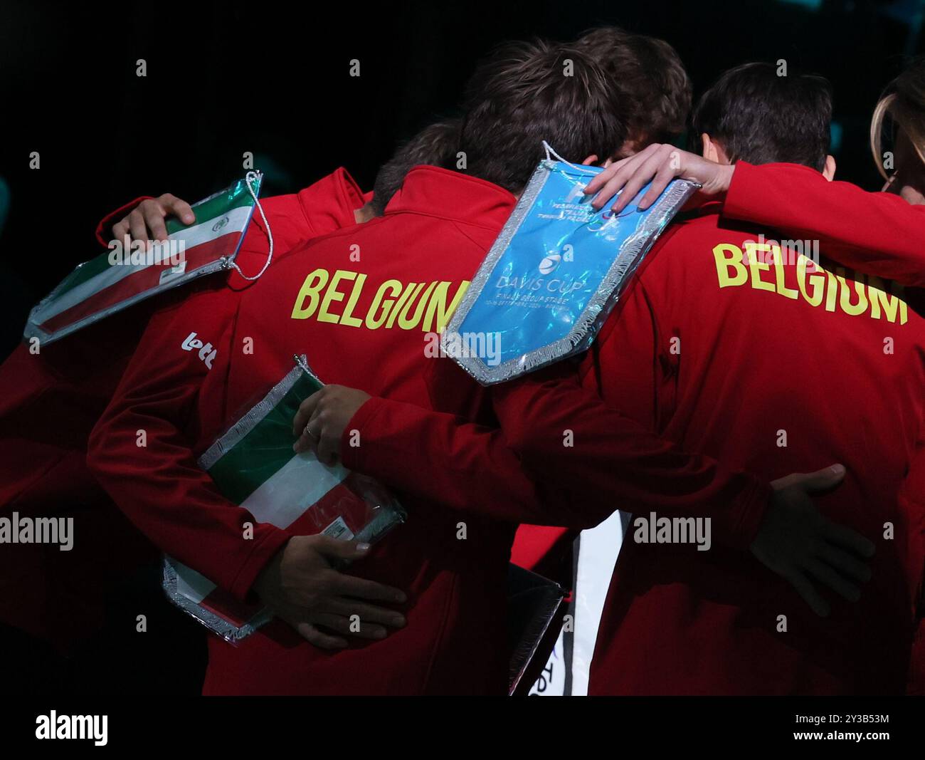 Bologna, Italia. 13 settembre 2024. Giocatori belgi nella foto davanti ad una partita tra Berrettini e Blockx belga, la prima partita del girone A nella fase A gironi delle finali di Coppa Davis tra Italia e Belgio, venerdì 13 settembre 2024, all'Unipol Arena, a Bologna. BELGA PHOTO BENOIT DOPPAGNE credito: Belga News Agency/Alamy Live News Foto Stock