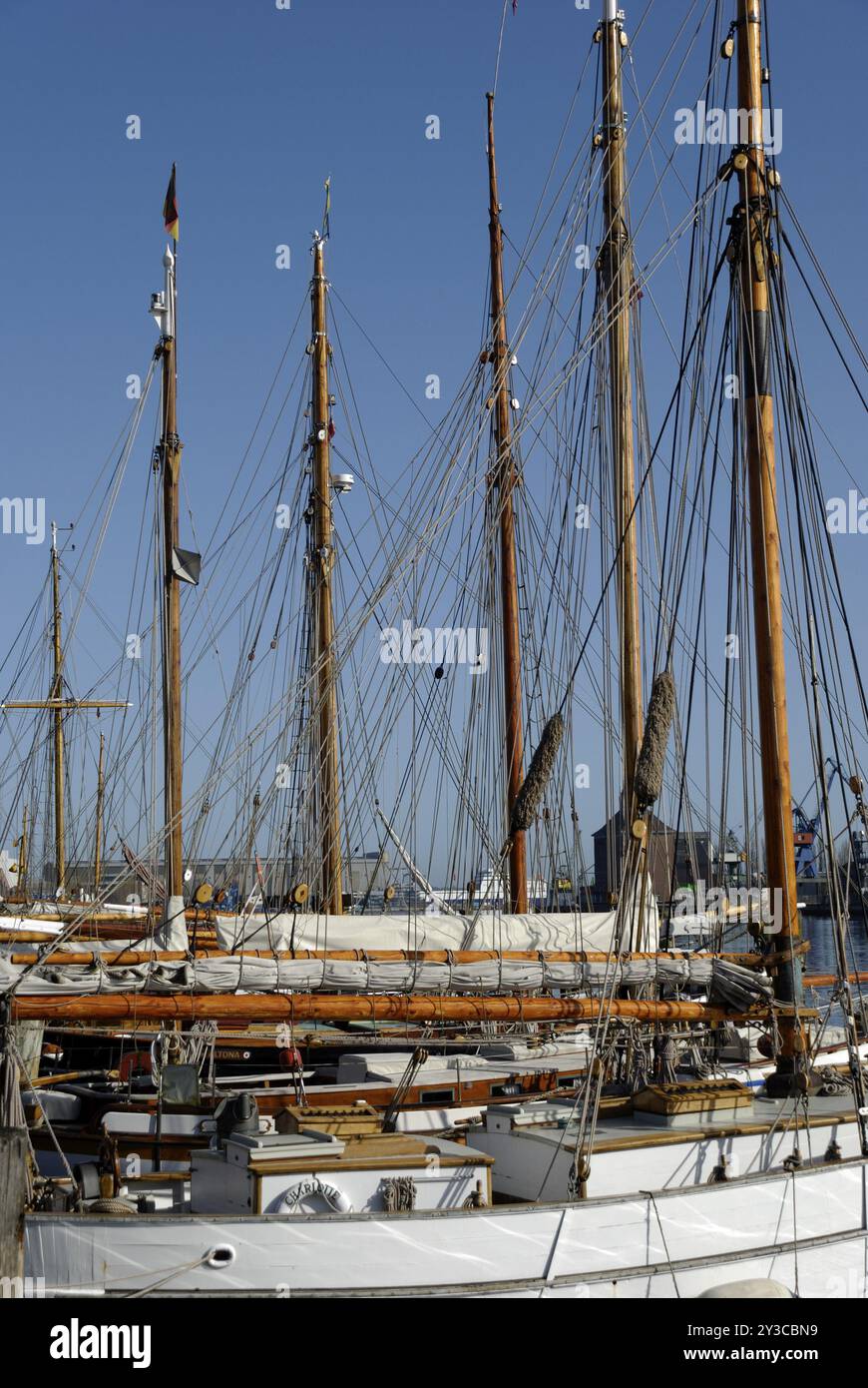 Veliero tradizionale nel porto dei musei, Flensburg, Schleswig-Holstein, Germania, Europa Foto Stock