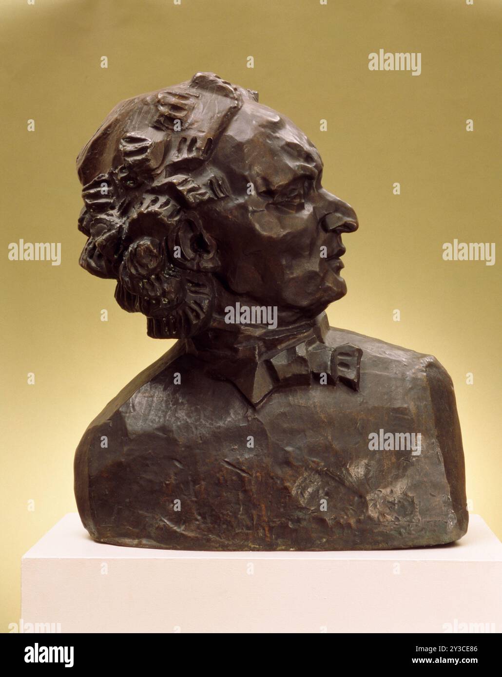 Alfred Wolmark, 1913 anni. Busto di Alfred Aaron Wolmark (1877-1961), pittore e artista decorativo britannico. Foto Stock