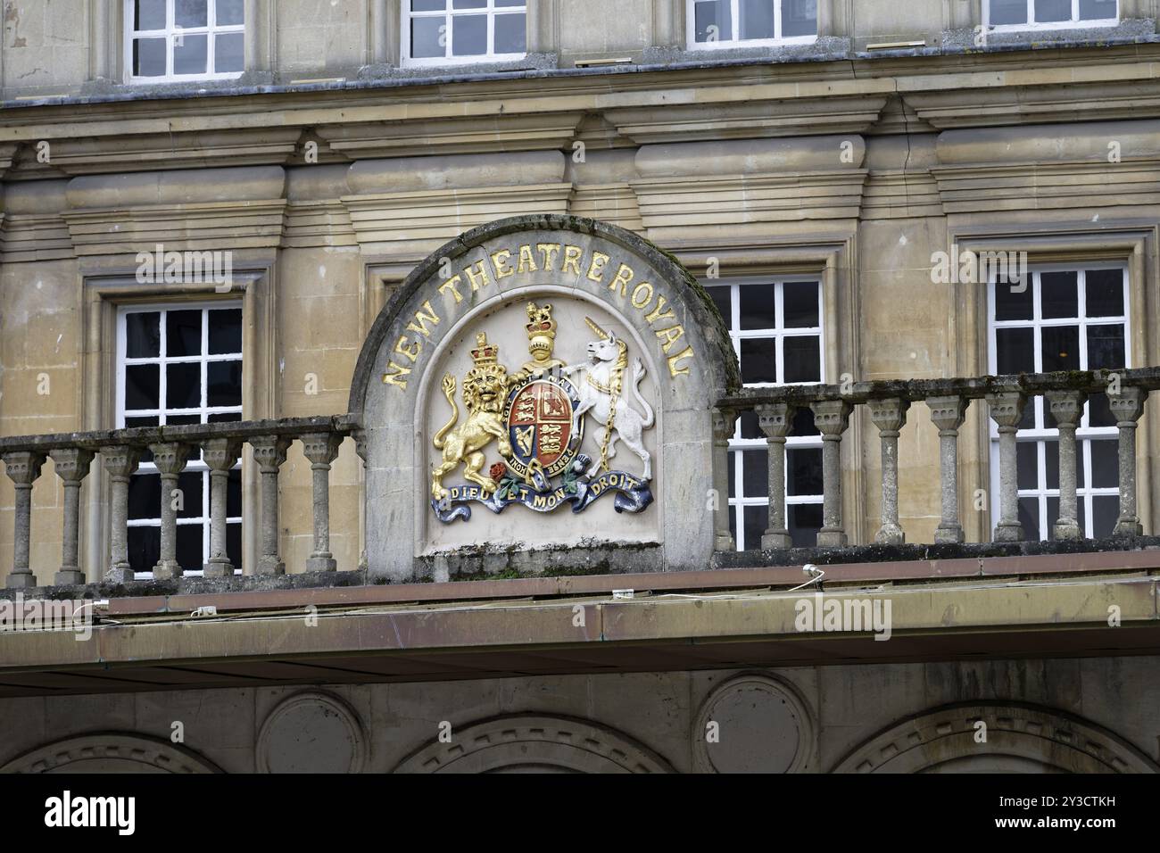 Dettaglio, New Theatre Royal, Saint Johns Place, Bath, Inghilterra, gran Bretagna Foto Stock