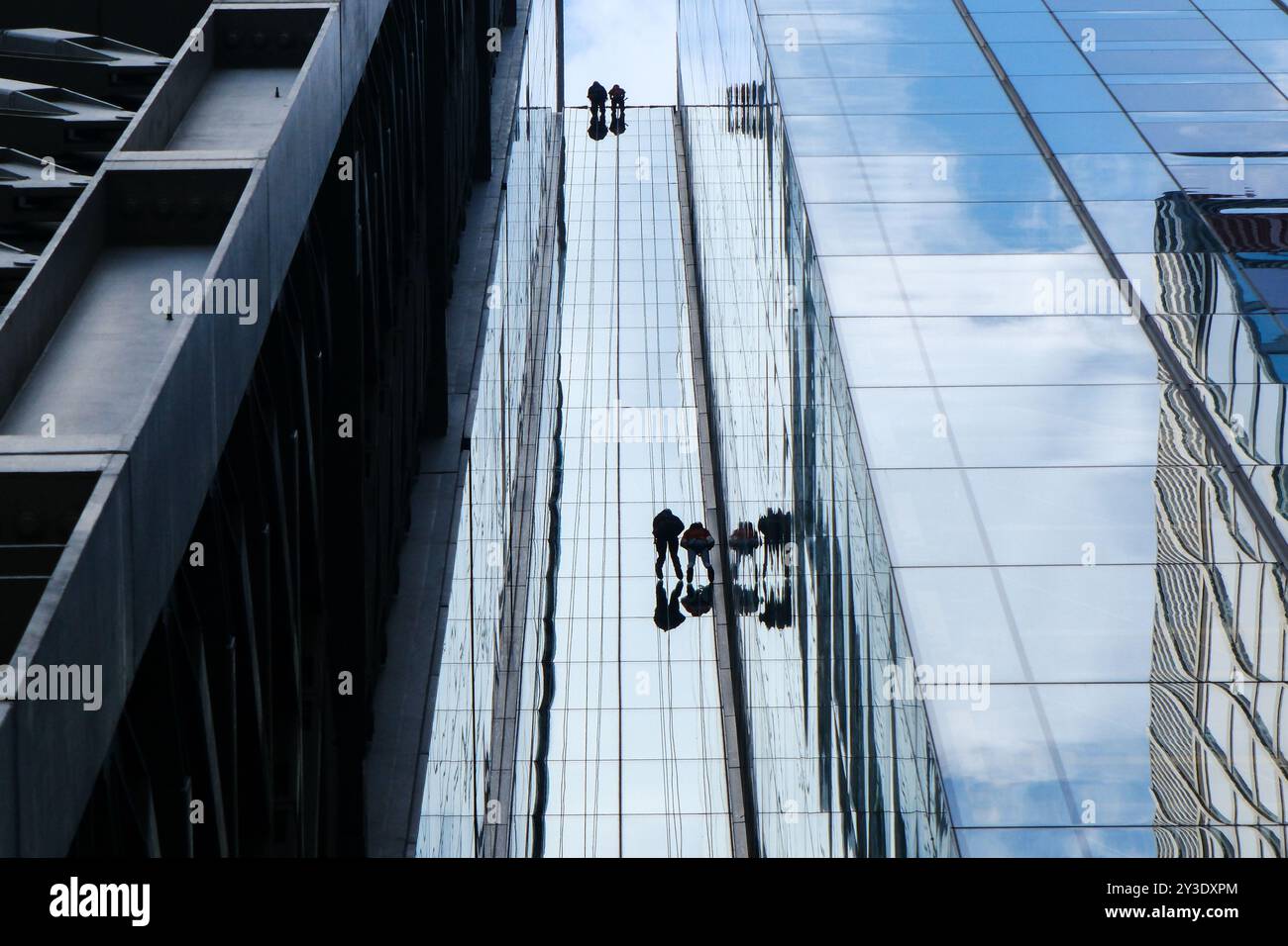Leadenhall Building, Londra, Regno Unito. 13 settembre 2024. La gente cala lungo il Leadenhall Building di 50 piani nella City di Londra per il Maggie's Centre al Royal Marsden. Crediti: matthew Chattle/Alamy Live News Foto Stock