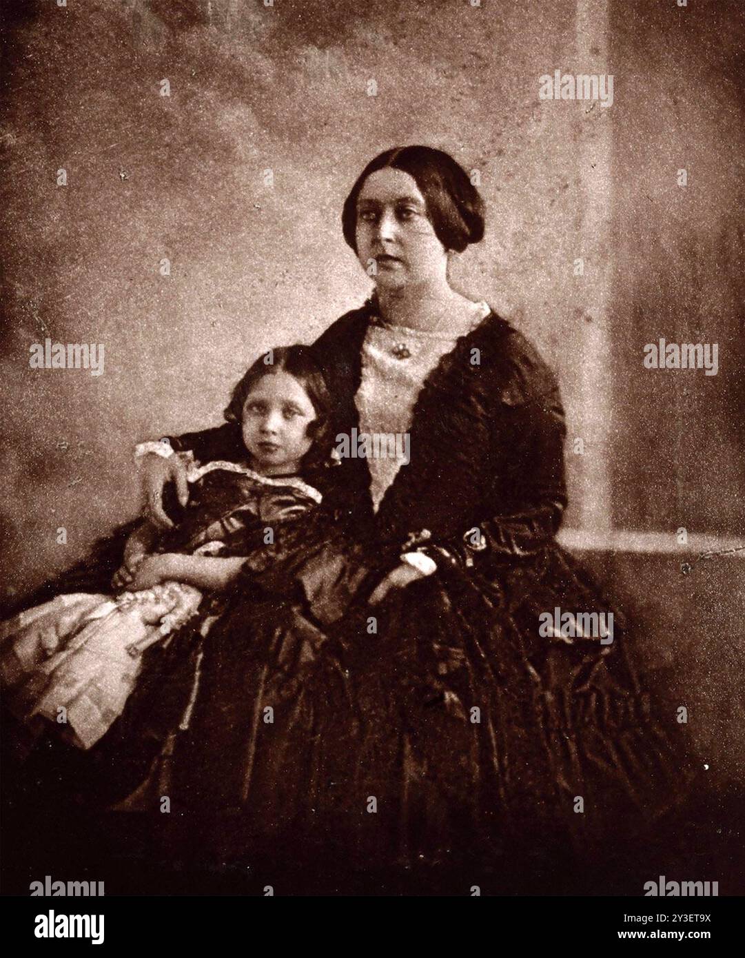 REGINA VITTORIA (1819-1901) con la figlia maggiore la Principessa Vittoria intorno al 1845. La prima foto conosciuta della Regina Foto Stock