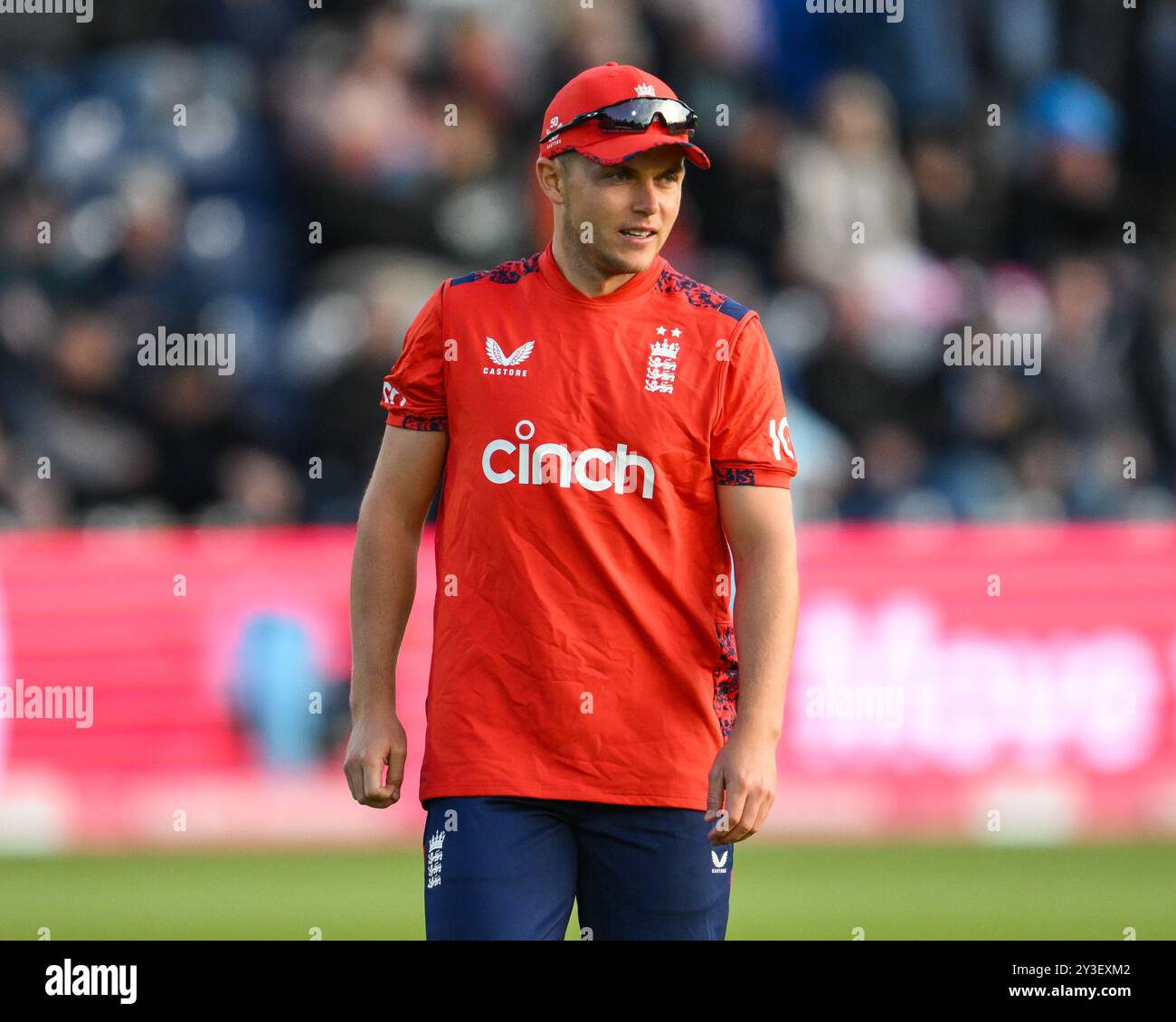 Sam Curran dell'Inghilterra durante la seconda Vitality IT20 Series England vs Australia al Sophia Gardens Cricket Ground, Cardiff, Regno Unito, 13 settembre 2024 (foto di Craig Thomas/News Images) Foto Stock