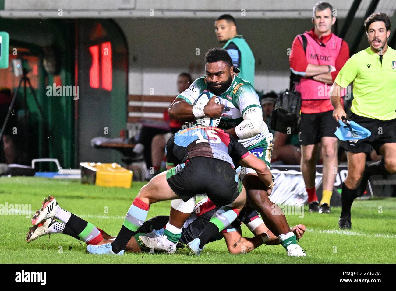 Azioni del gioco e immagini dei giocatori durante la partita tra Benetton Rugby e Harlequins FC allo Stadio Monigo, TrevisoÂ 13 settembre 2024 durante Benetton Rugby vs Harlequins FC, Rugby test match a Treviso, 13 settembre 2024 Foto Stock