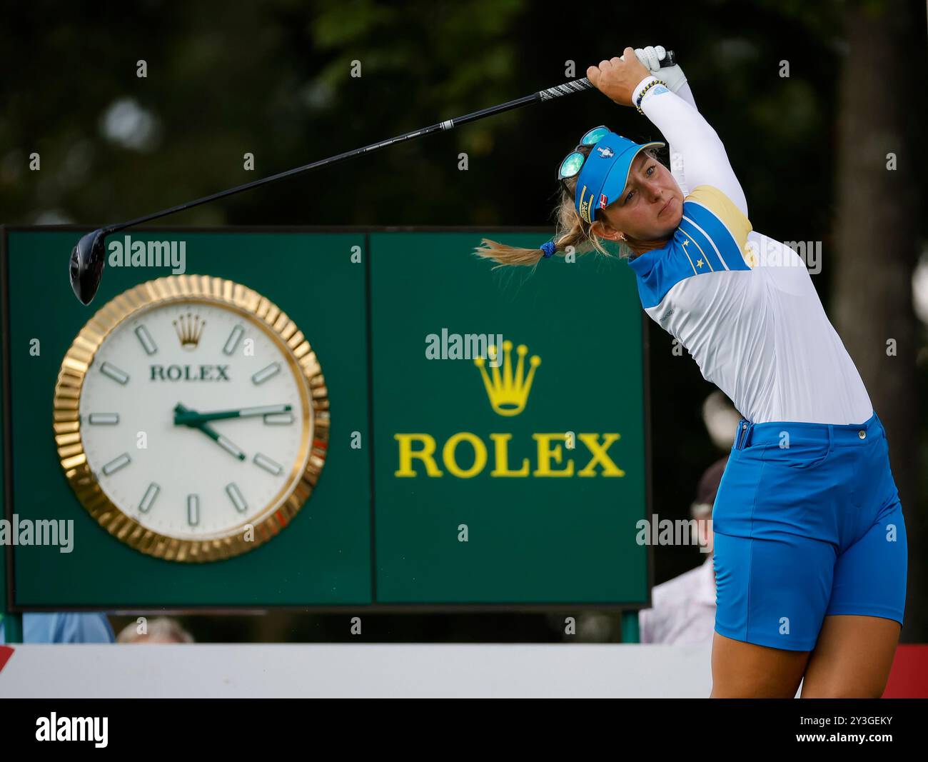 Gainesville, Virginia, Stati Uniti. 13 settembre 2024. Emily Pedersen del team Europe si mette a segno durante la Solheim Cup sul campo da golf Robert Trent Jones a Gainesville, Virginia. Justin Cooper/CSM/Alamy Live News Foto Stock