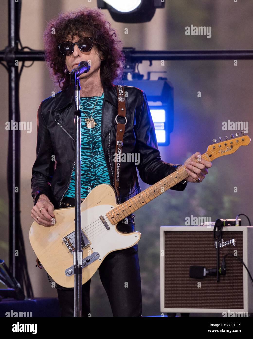 NY. 12 settembre 2024. Craig Ross sul palco per NBC Today Show Concert Series con Lenny Kravitz, Rockefeller Plaza, New York, NY, 12 settembre, 2024. crediti: Simon Lindenblatt/Everett Collection/Alamy Live News Foto Stock